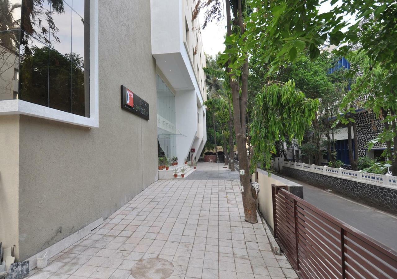Tarawade Clarks Inn Pune Exterior photo